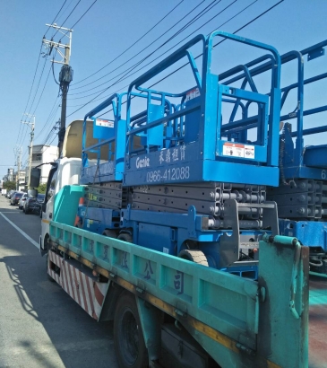 彰化高空車-高空車-禾鼎起重-高空車買賣